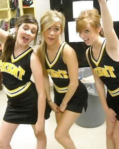 TeenieCheerleaders.com free preview picture